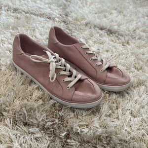 Light Pink Keds